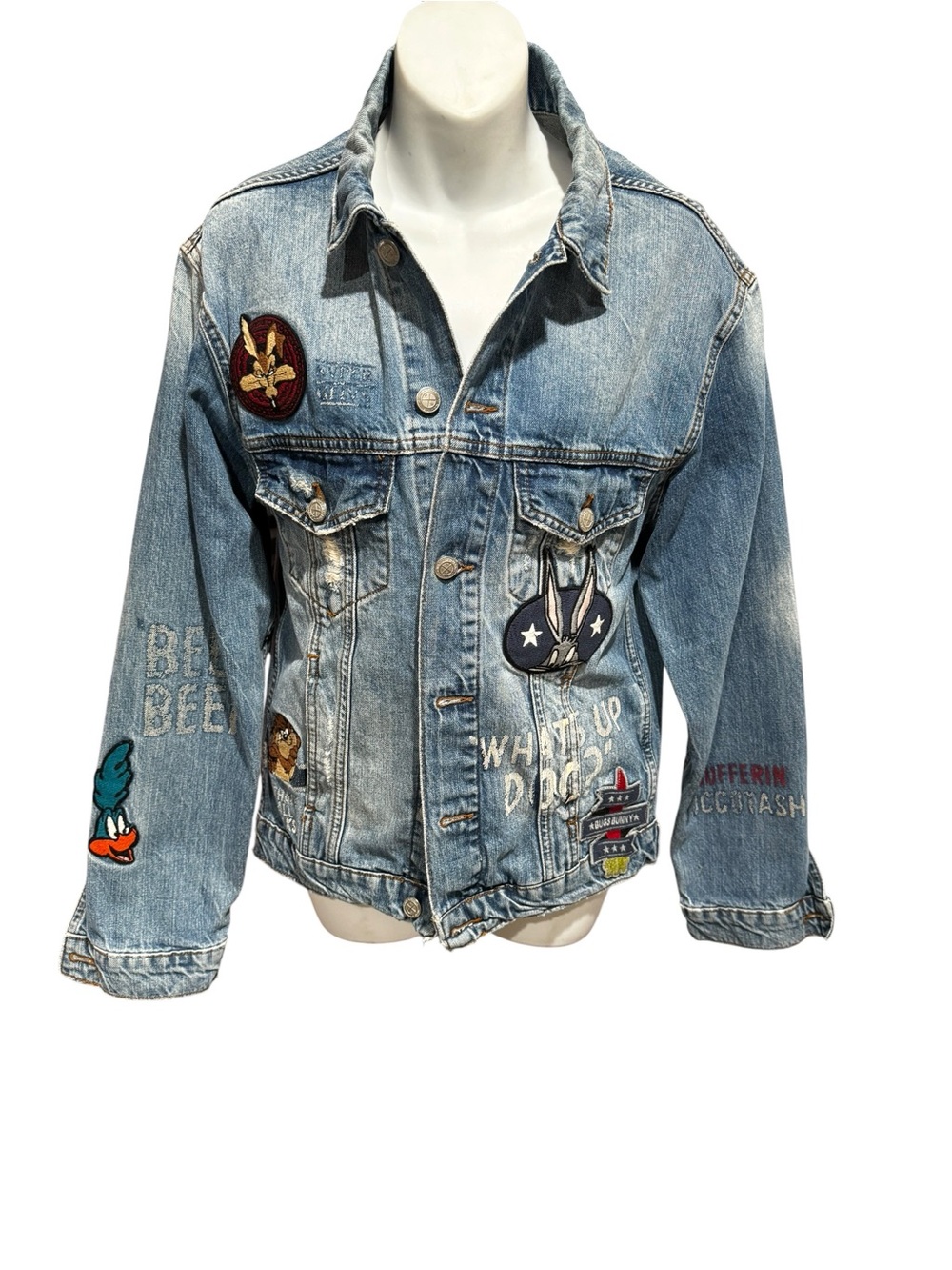 Zara limited edition Embroidered looney tunes  oversized denim Jacket